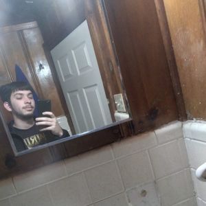 Meet your Posher, Gene